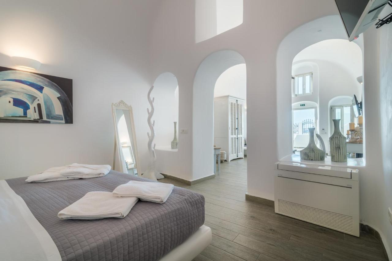 Angel Luxury Suites Фіра Екстер'єр фото