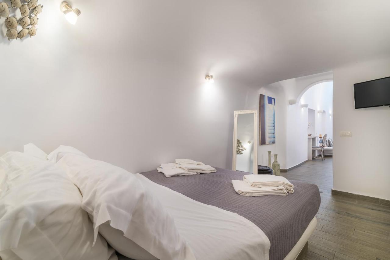 Angel Luxury Suites Фіра Екстер'єр фото